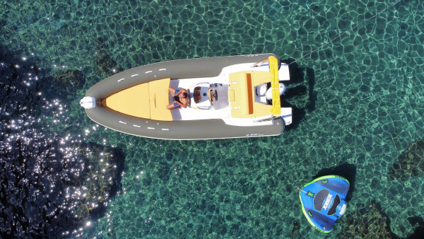 TOUR ON THE AMALFICOAST & CAPRI﻿